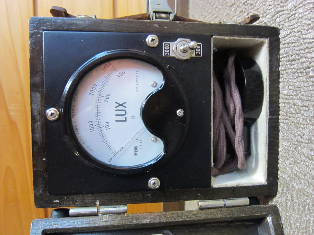 LX-3 横河電気製作所 - 照度計