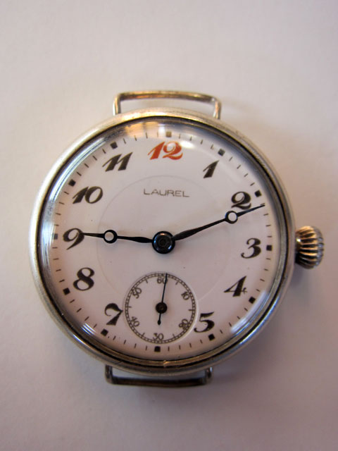 LAUREL セイコーローレル   国産初の腕時計